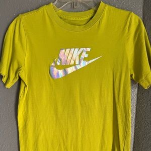Boys XL Nike tshirt